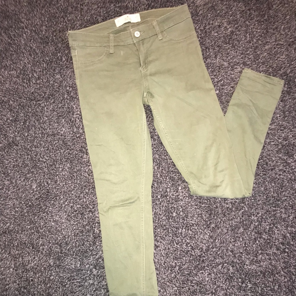 Hollister pants
